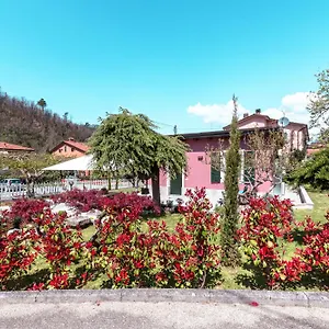 La Casetta Hébergement de vacances Riccò del Golfo di Spezia