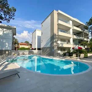 residence-melograno.hotelinveneto.com/